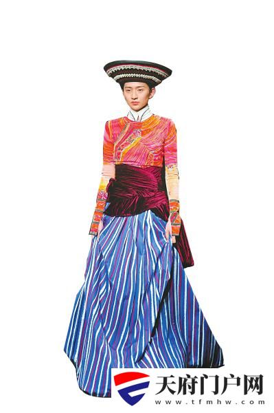 攀枝花非遗探索双向突围
向外“破圈”出海 向内“扎根”生长「相关图片」